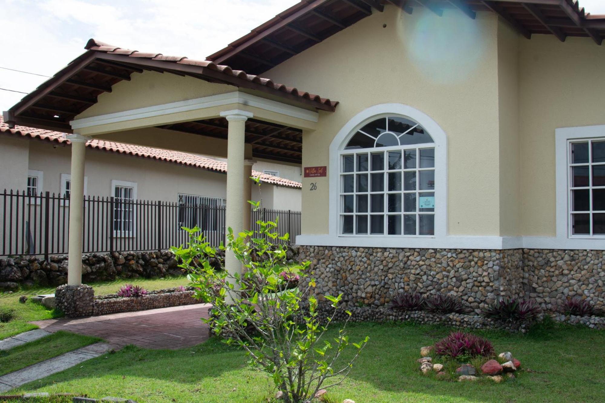 Casa Estilo Cabana “Villa Sol” En Alto 下博克特 外观 照片